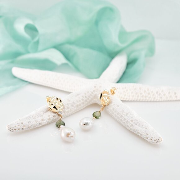 Baroque Pearl & Green Tourmaline Earrings, 14K Gold Filled CZ Hammered Studs - Picture 4 of 9